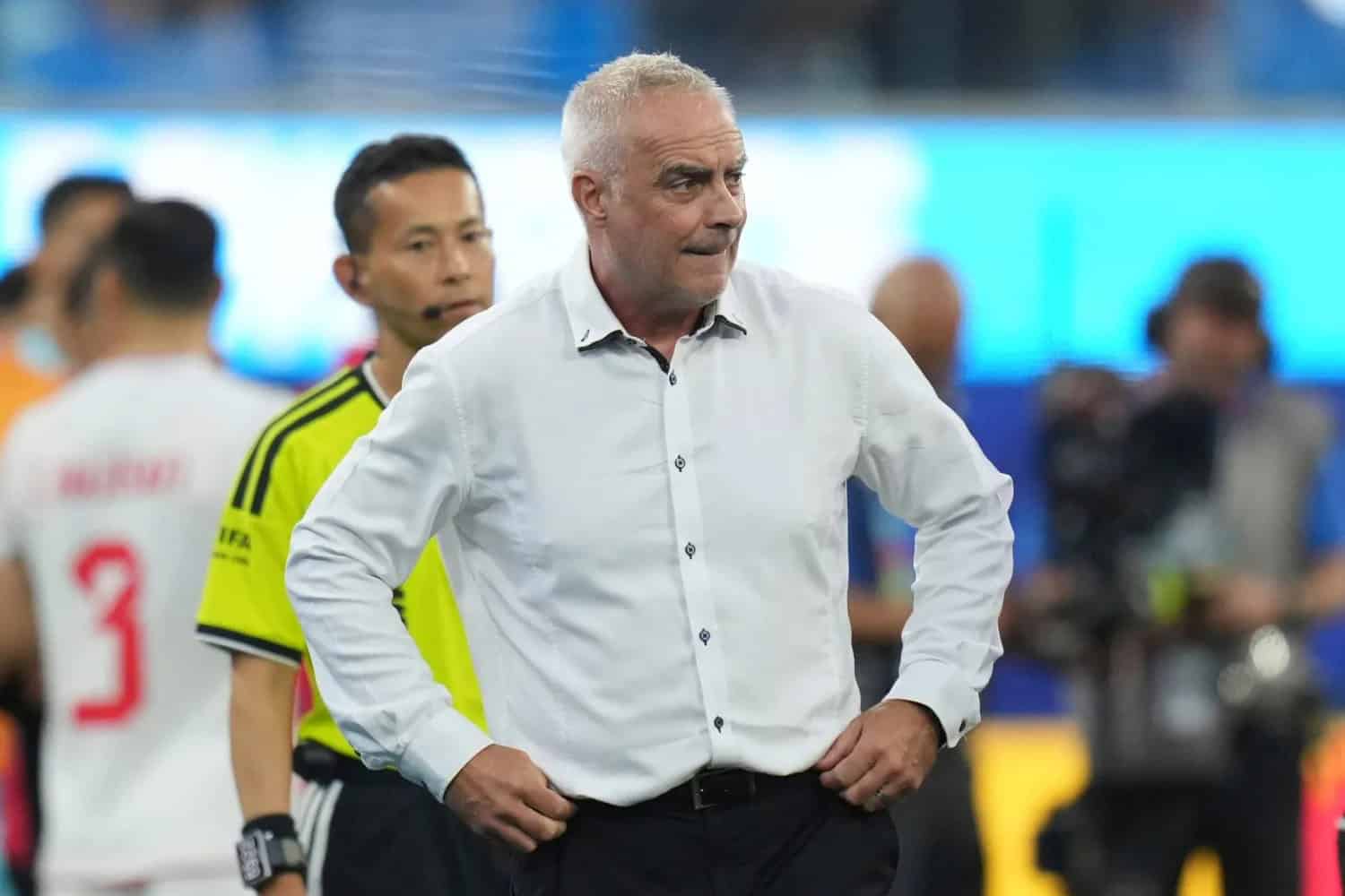دارين بازيلي مدرب نيوزيلندا